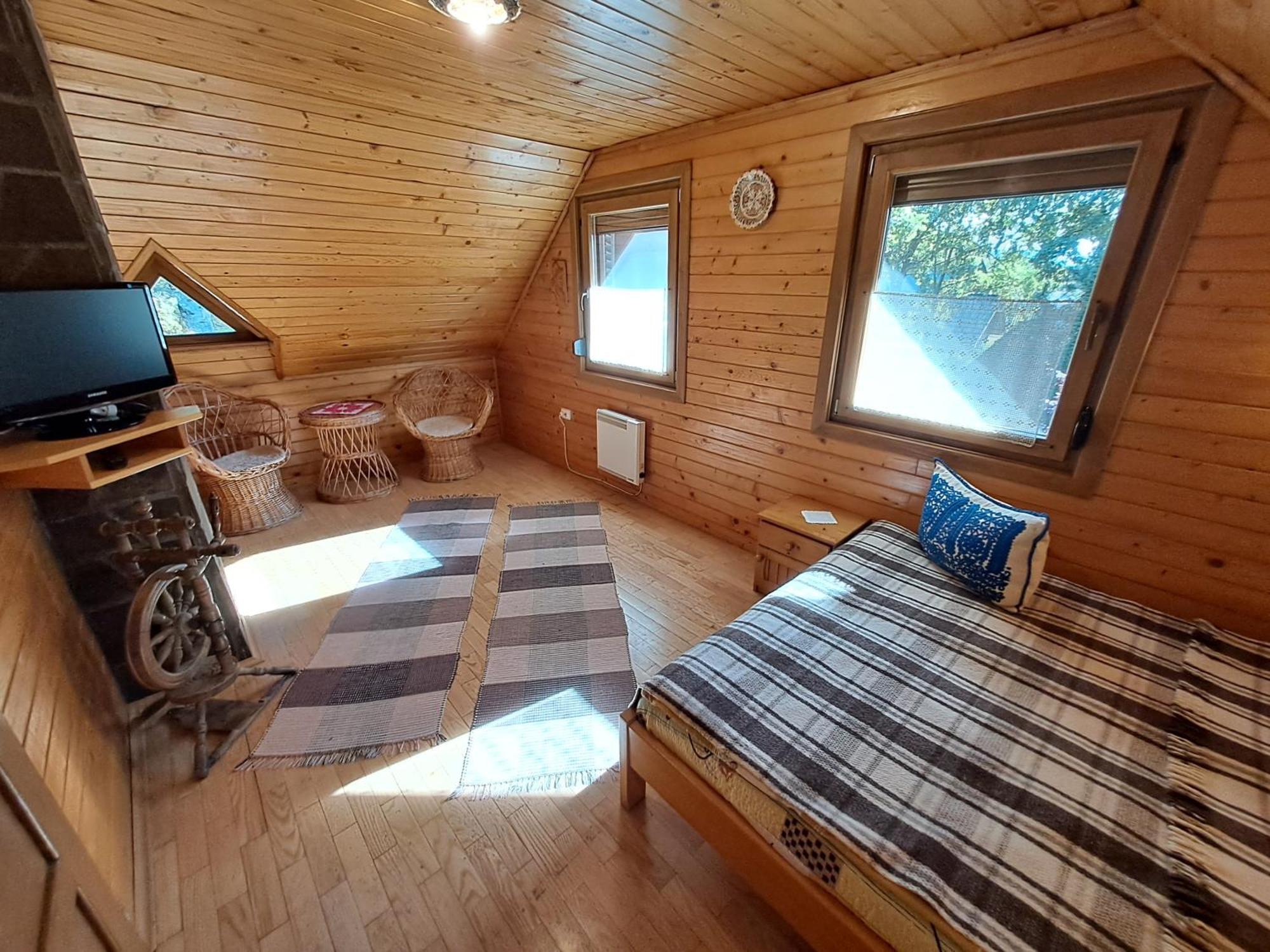 Nagy Lak Ii. Villa Sub Cetate Buitenkant foto